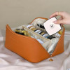 Містка косметичка з діагональною застібкою CosmyCase, коричнева