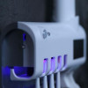 Держатель зубных щеток Brush Sterilizer, Белый / Диспенсер для зубной пасты / Уф стерилизатор