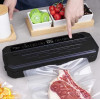 Вакуумний пакувальник Food Vacuum Sealer 65 кПа з різаком і пакетами, чорний