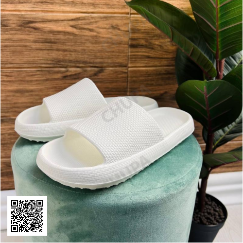 Shoozy капці шльопанці жіночі, білі